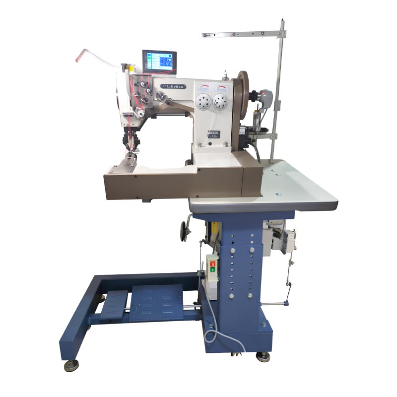 Mokassin-Musternähmaschine mit Display